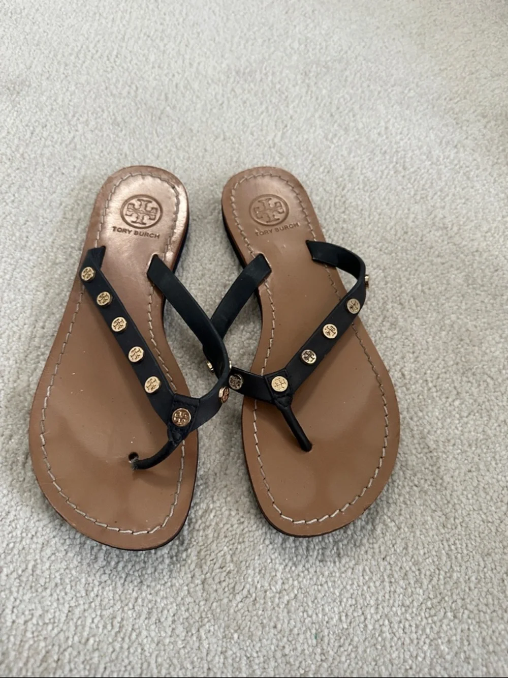 Tory Burch Black Studded Thong Sandals with Tan Footbed - Picture 1 of 5